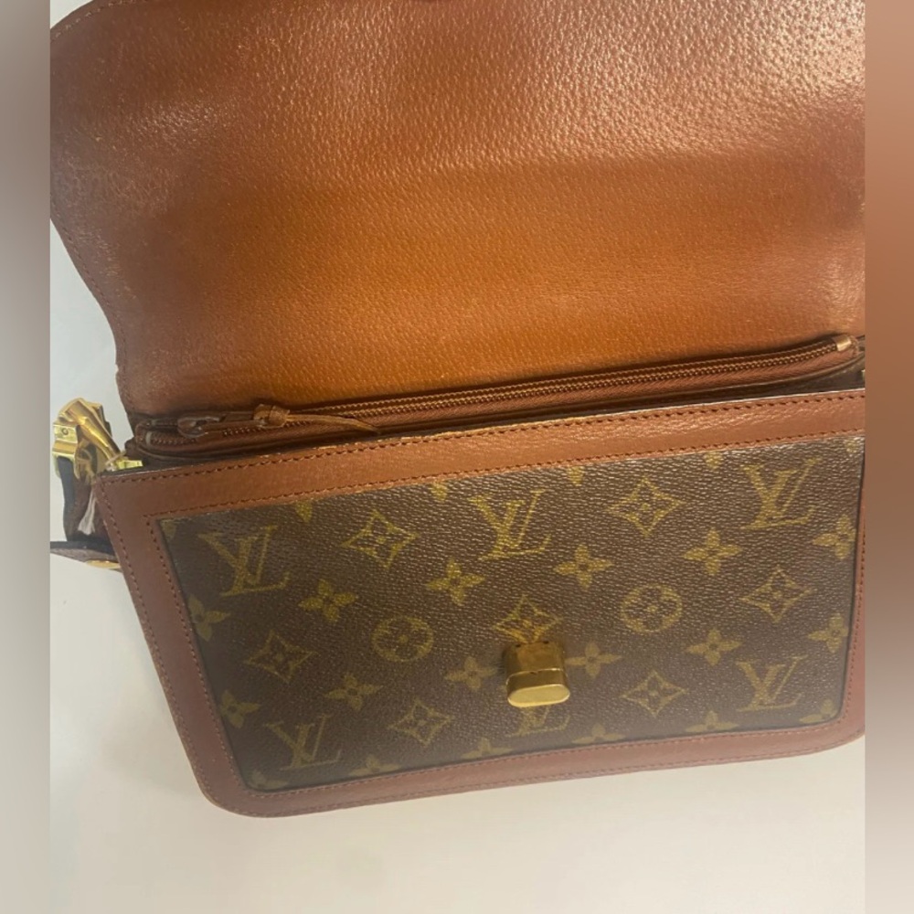 LV - Picture 5 of 11